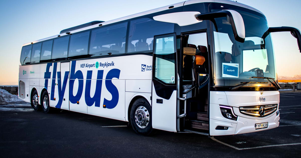 Return Airport Transfer - Keflavík to Reykjavík | Icelandair GB