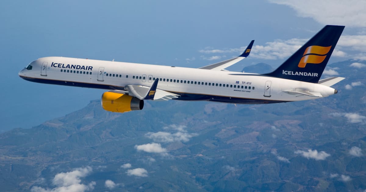 Boeing 757-200 | Icelandair US