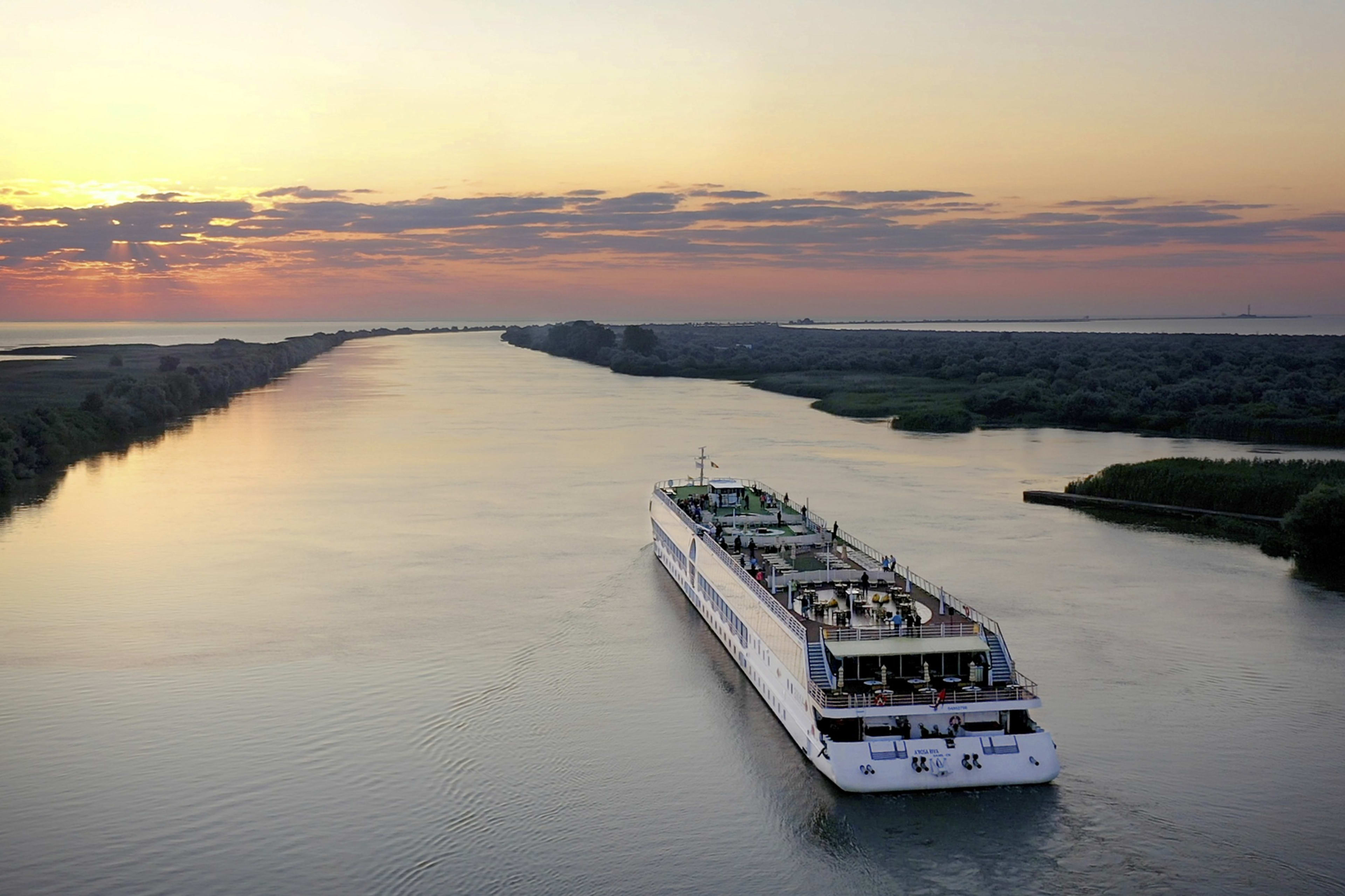 SCHIFF OHNE NAMEN_DONAU DELTA