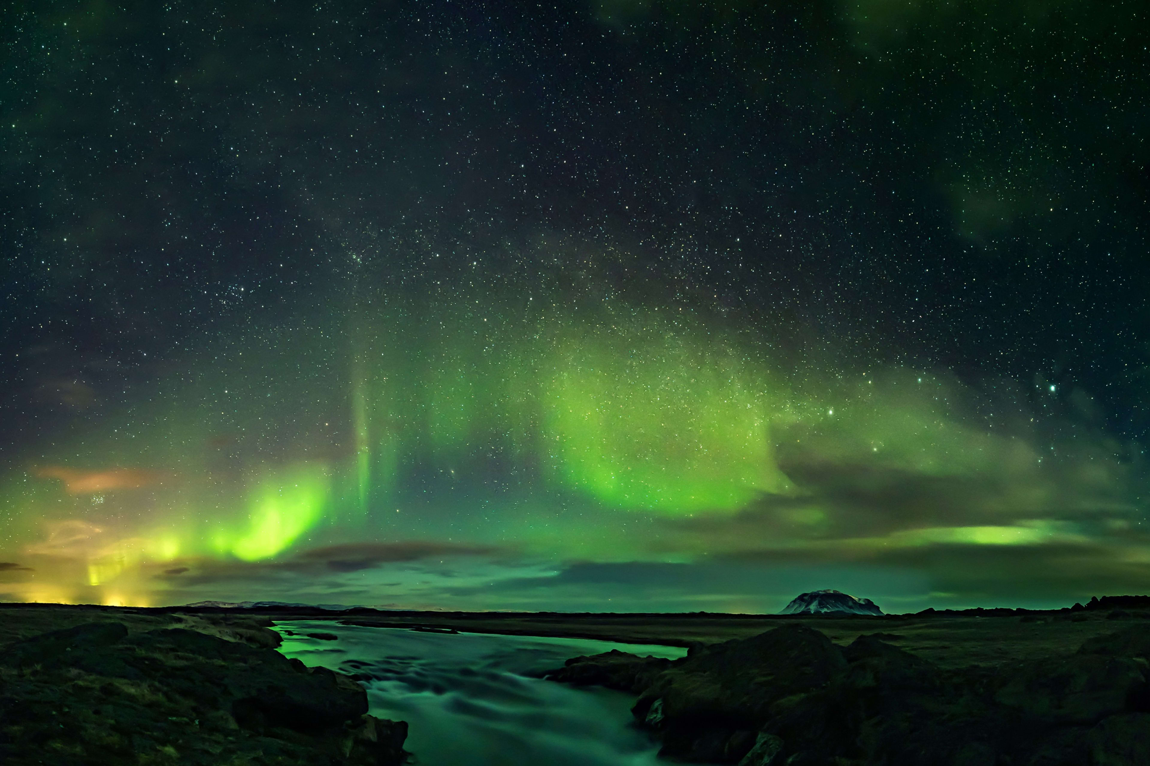 FRONT_PAGE_ICE-21-1422-Image-river-northernlig