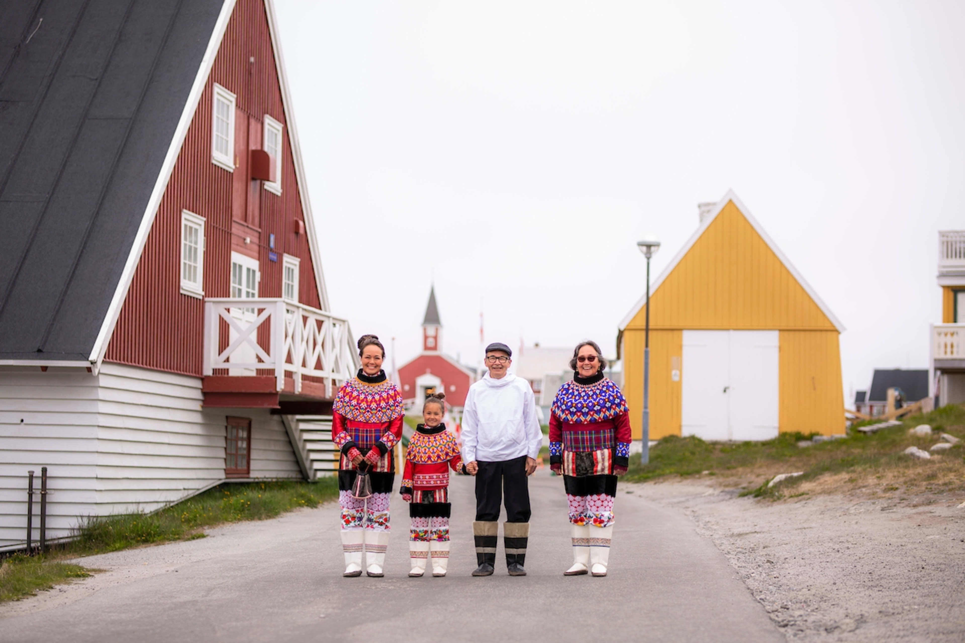 Traditional_Clothing_On_National_Day._Photo_-_Aningaaq_R._Carlsen_Visit_Greenland_(1)