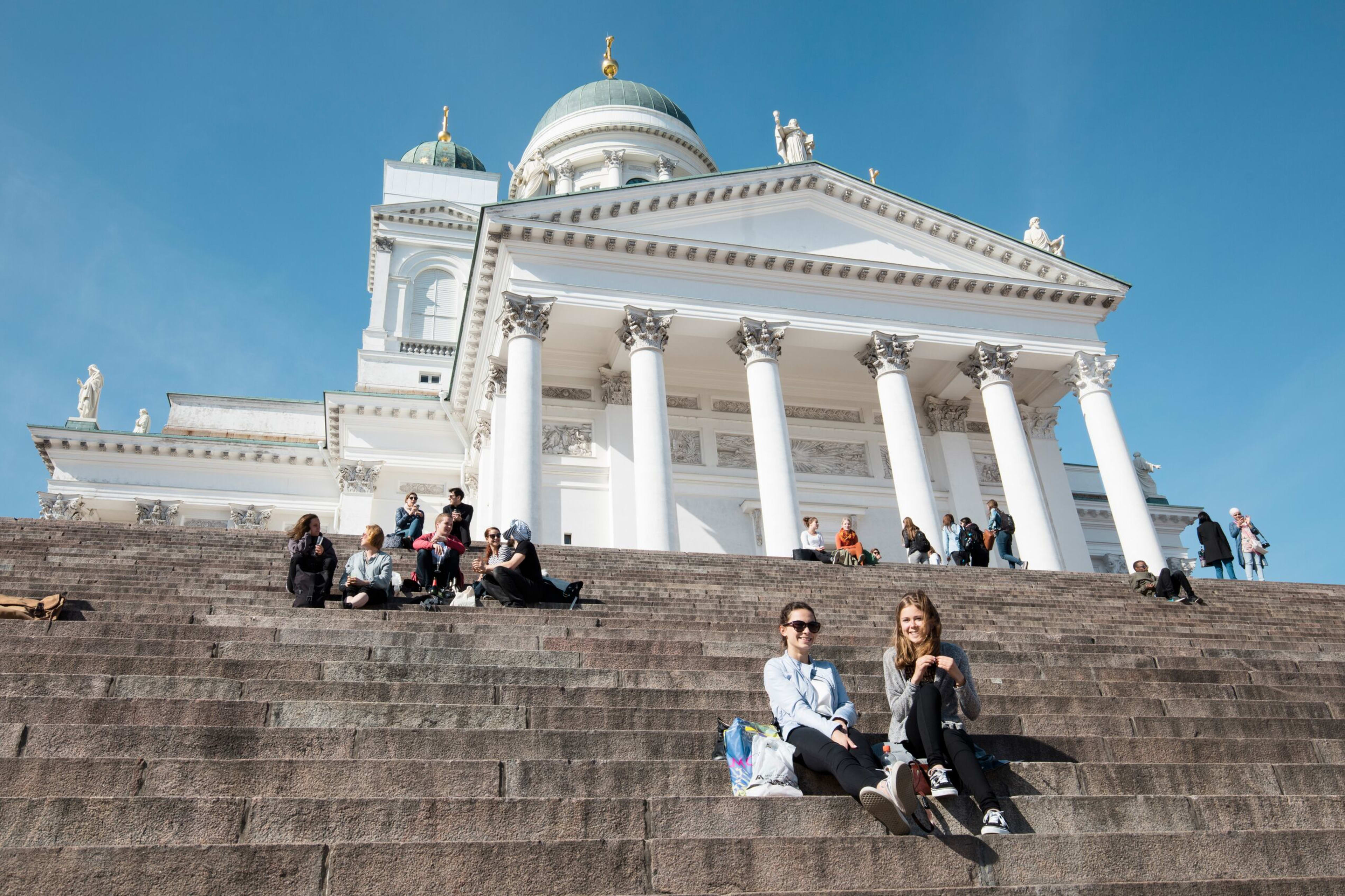 Helsinki_borg_city (3)
