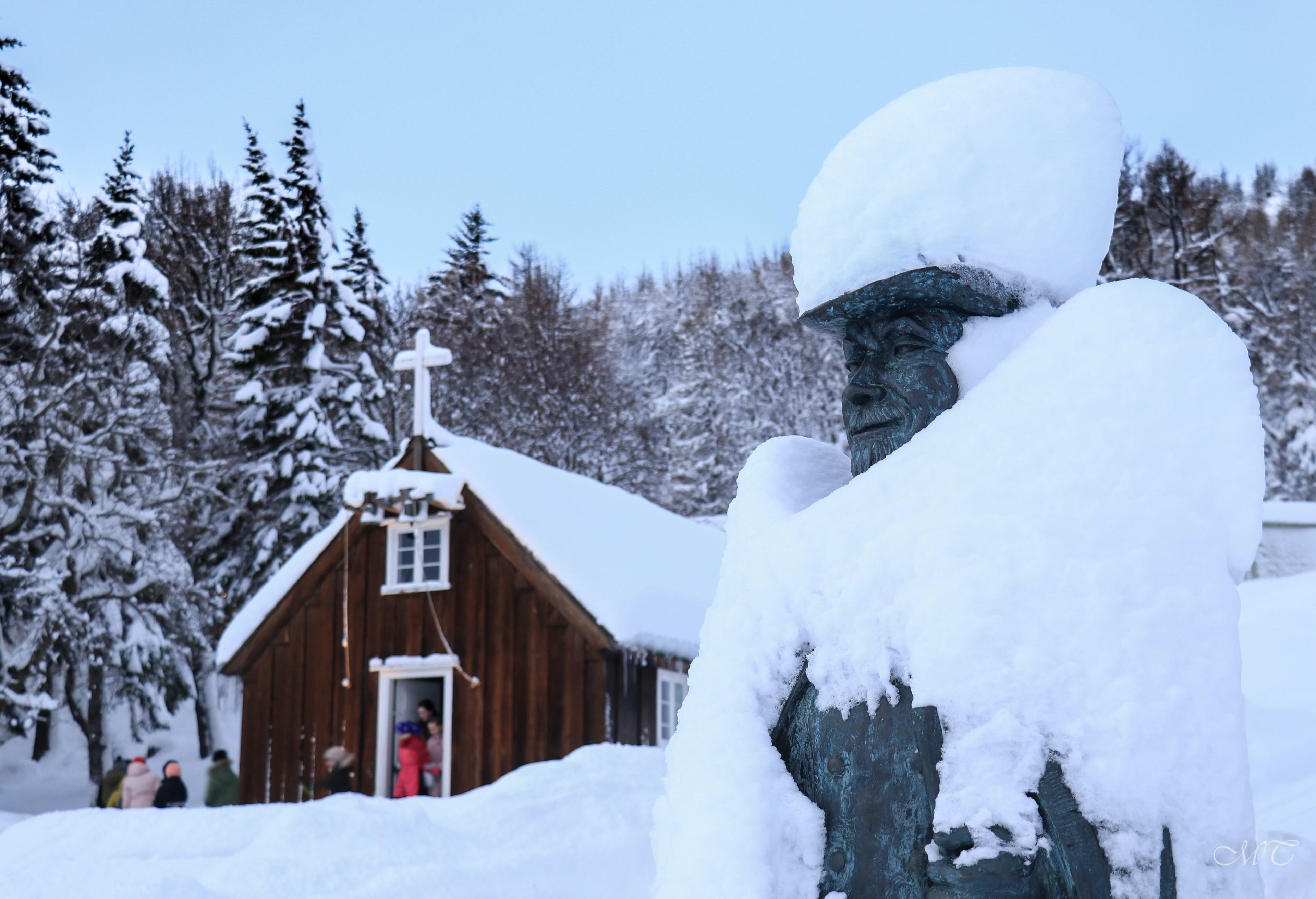 Akureyri_Iceland_minni