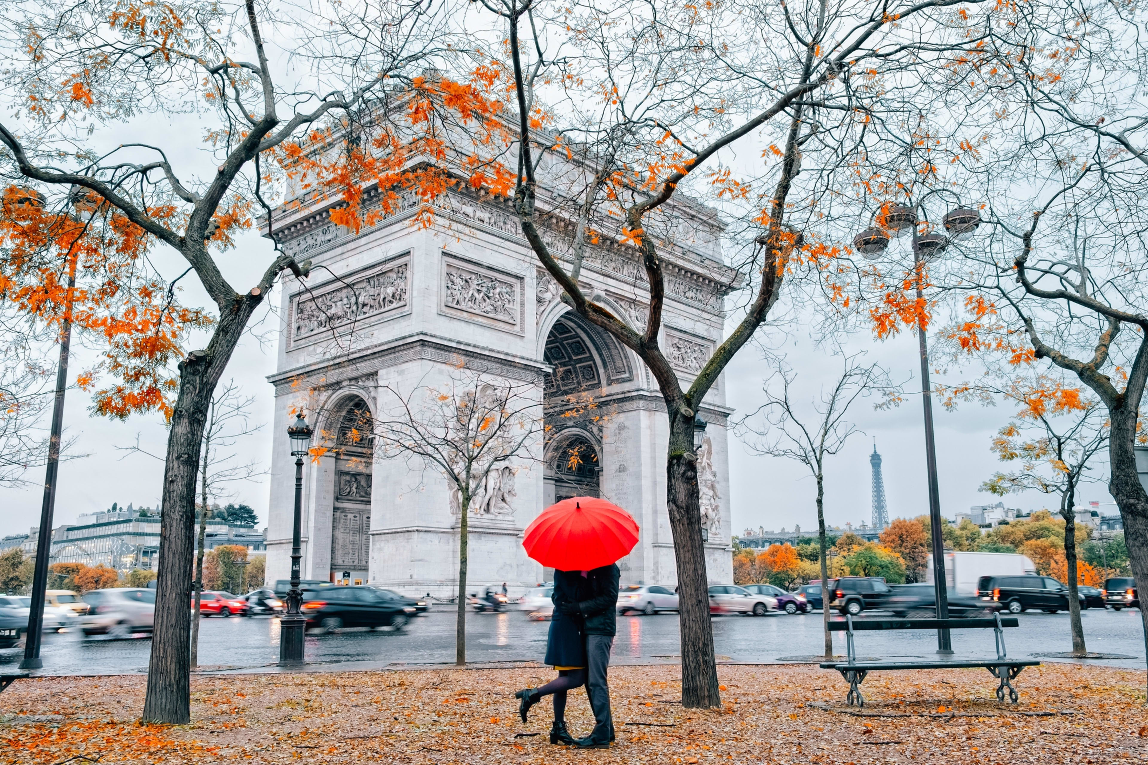 Sigling_Yfir_Hafið_Paris_Frakkland_(4)