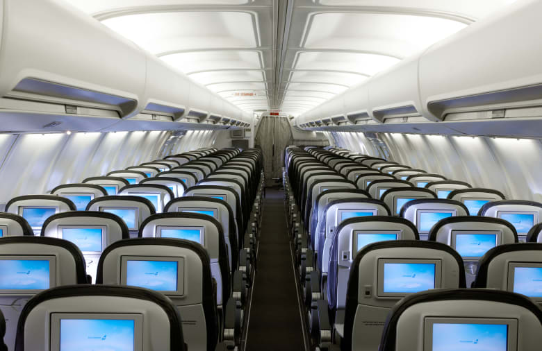 Icelandair_onboard-seats