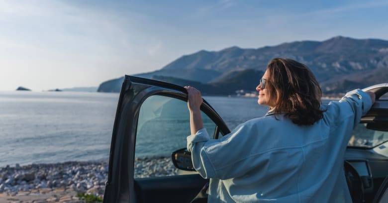 Rentalcars-collect-points-AdobeStock_588280836