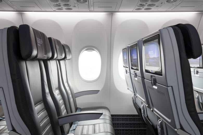 b737 interior